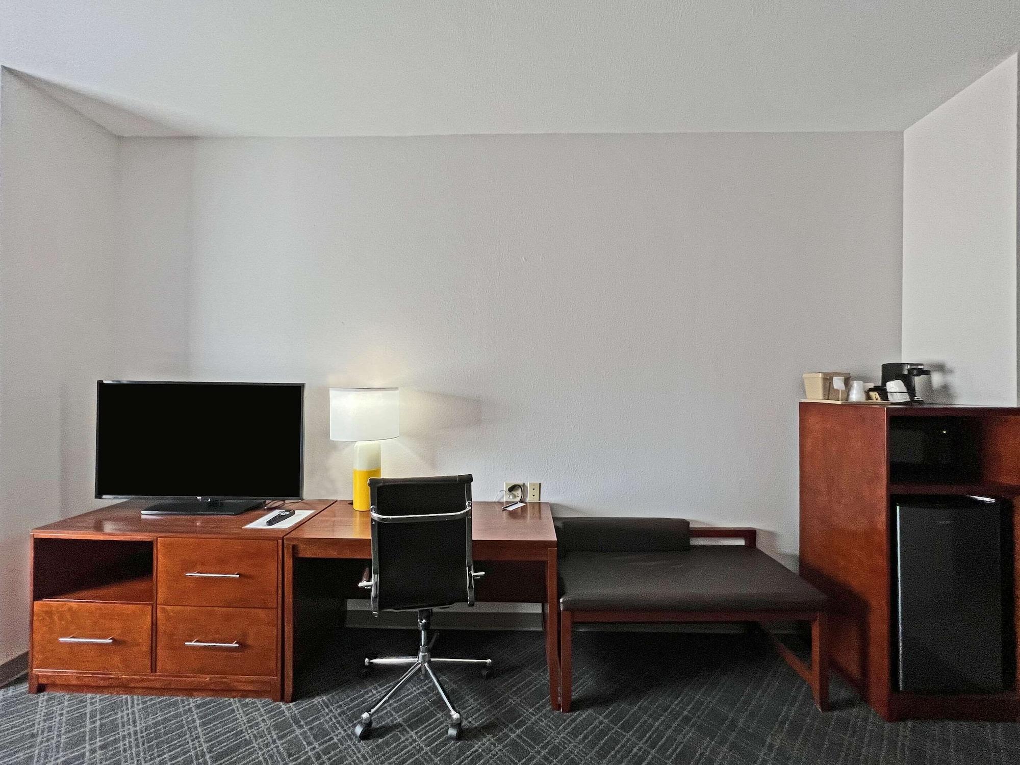 Comfort Suites Jackson-Cape Girardeau Екстер'єр фото