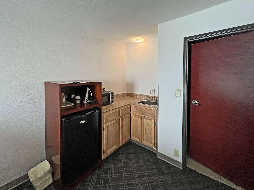 Comfort Suites Jackson-Cape Girardeau Екстер'єр фото