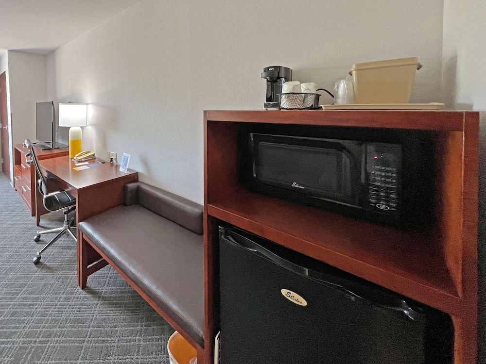 Comfort Suites Jackson-Cape Girardeau Екстер'єр фото
