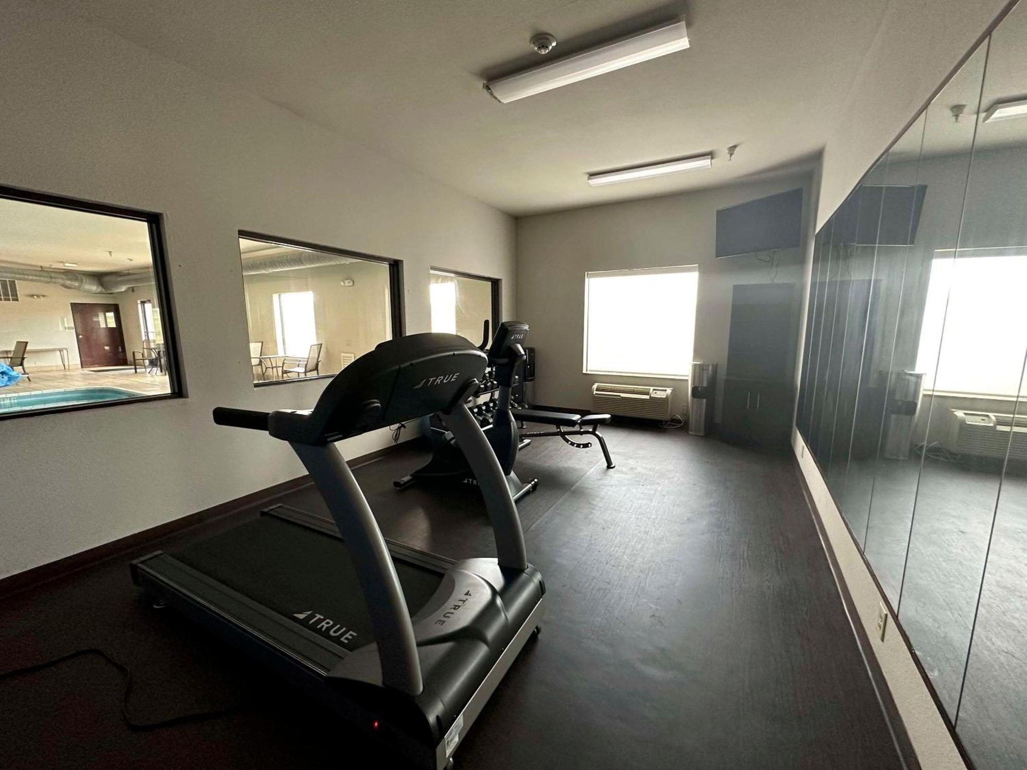 Comfort Suites Jackson-Cape Girardeau Екстер'єр фото